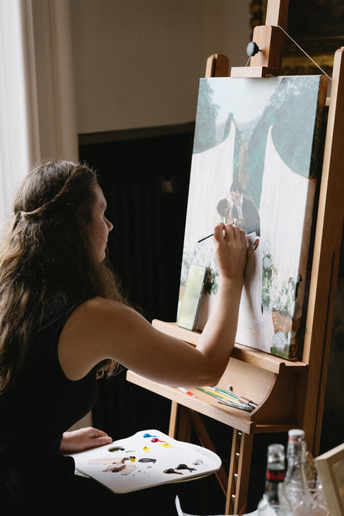 S & R - Artist painting on location